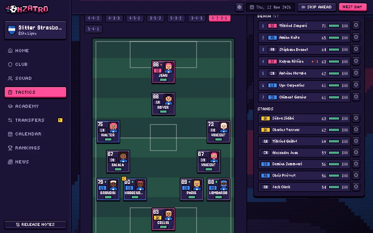The tactics screen: pitch with the starting eleven, formation, style sliders and playing philosophy